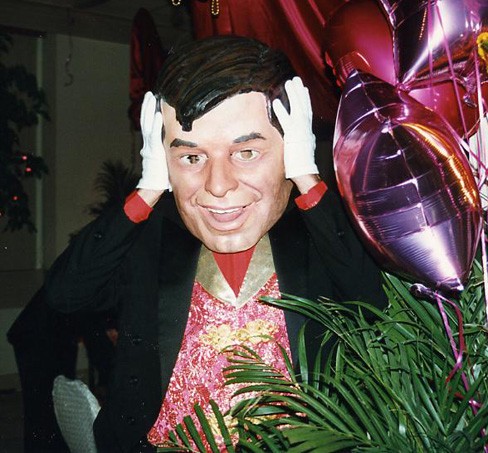 celebrity big heads
celebrity look alike lookalike impersonator
impersonator 
jerry lewis look alike impersonator
